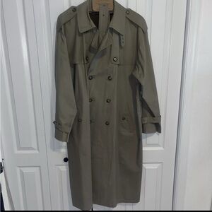 London Fog Vintage Mens Trench coat